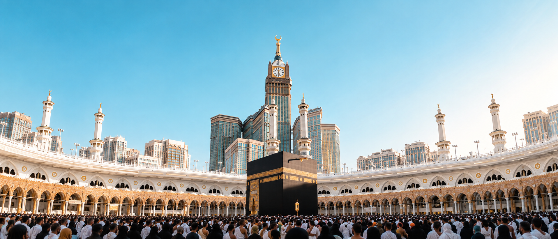 La Kaaba et la tour de l’horloge à Makkah
